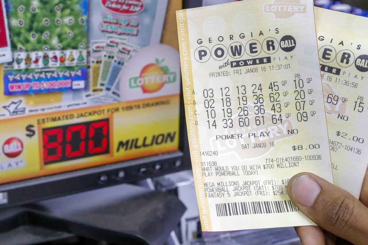 powerball-hits-$1b-for-oct.-31-drawing,-lottery’s-second-largest-jackpot